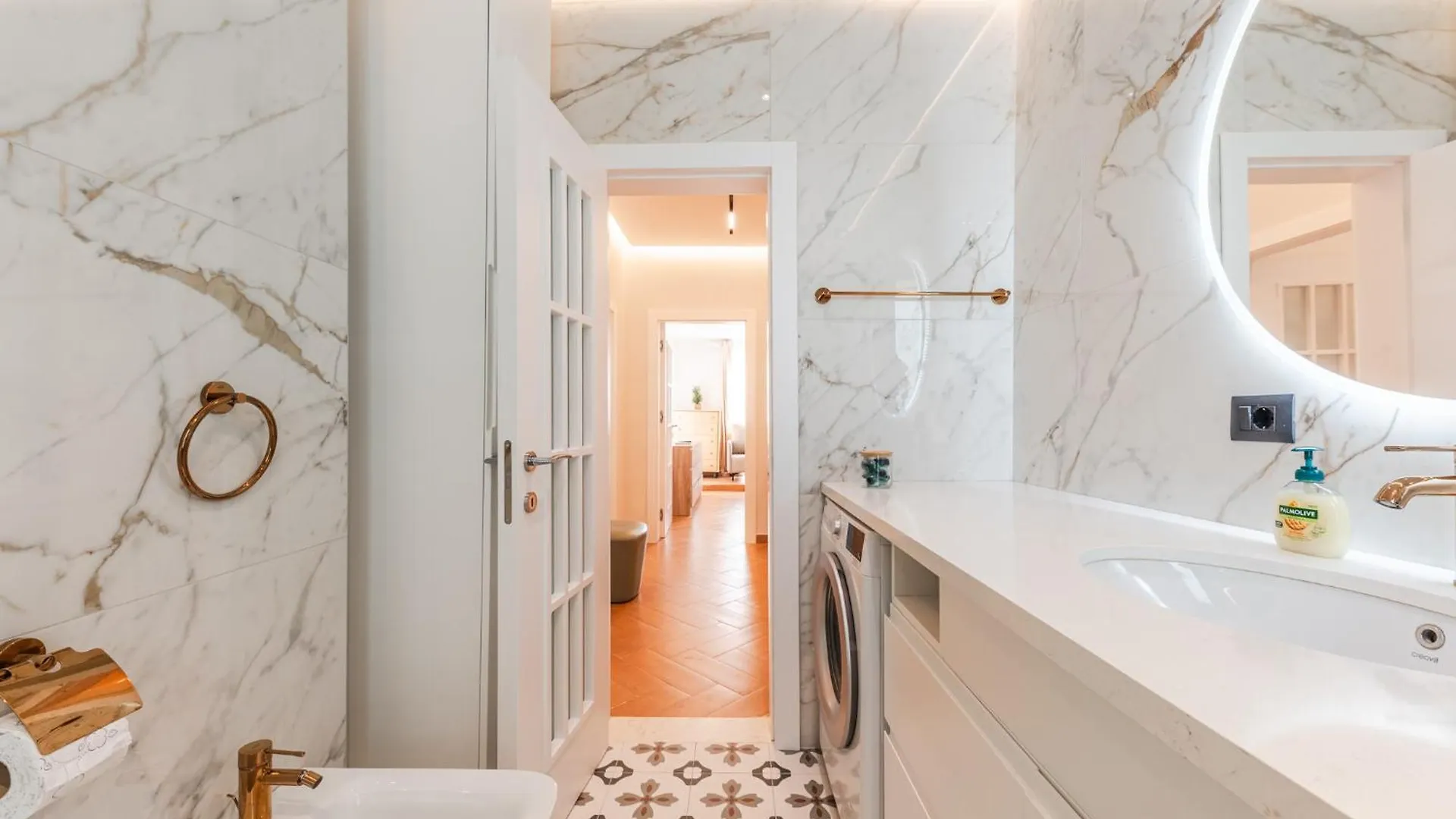 טיראנה Meduza Apartment By Kondo Stays